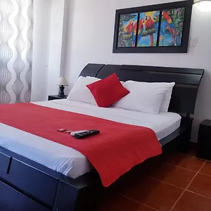 Hotel Media Luna Santa Marta (Magdalena)