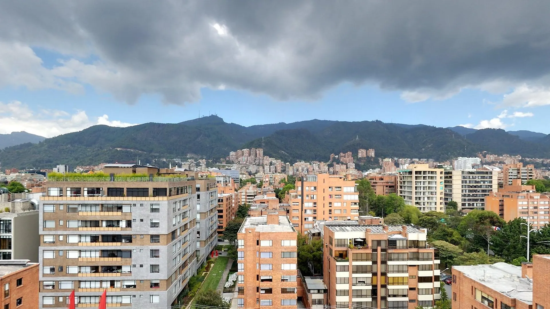 Hotel B3 Virrey Bogotá
